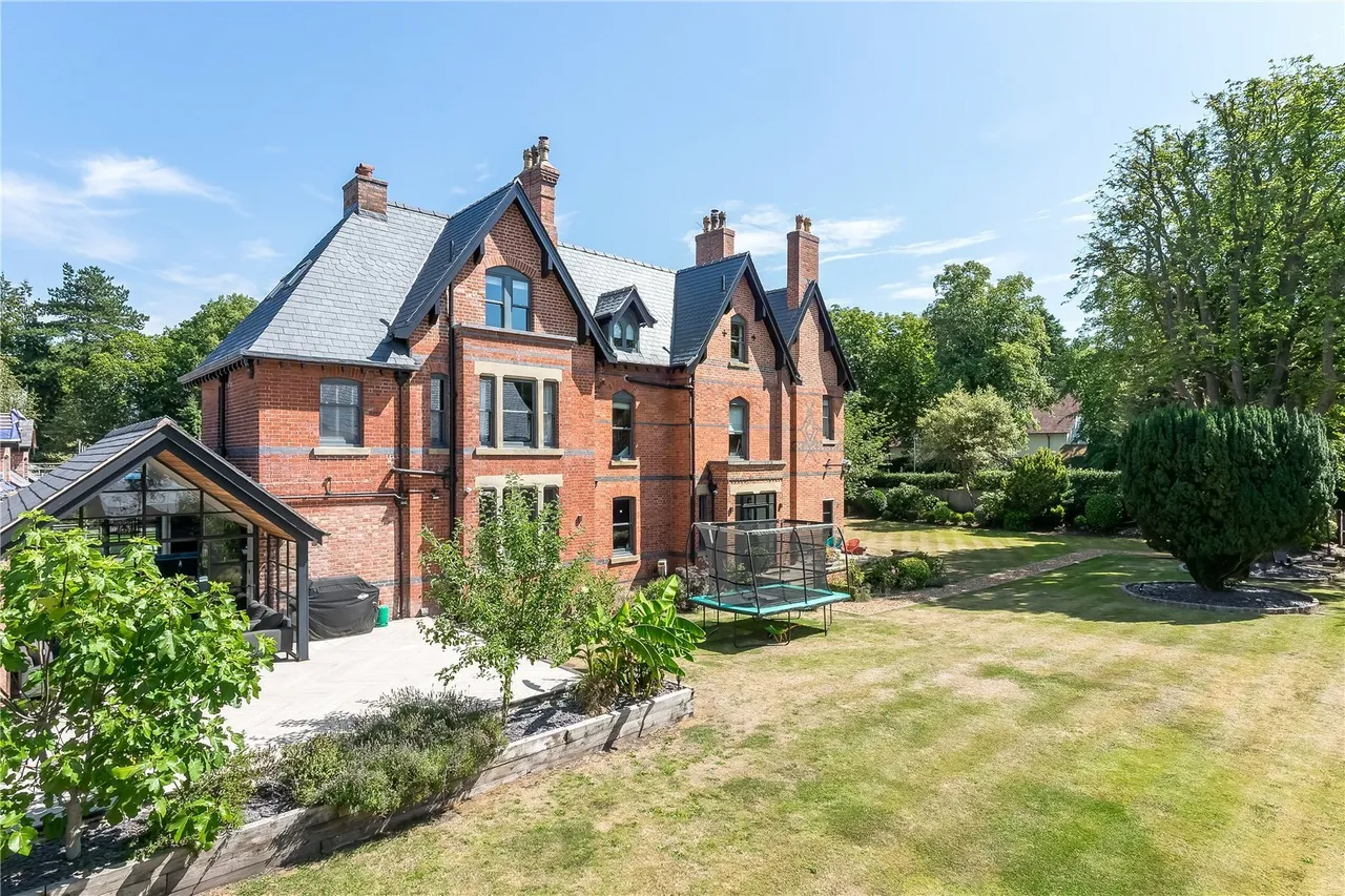 6 bed house for sale, Leycester Road, Knutsford, WA16