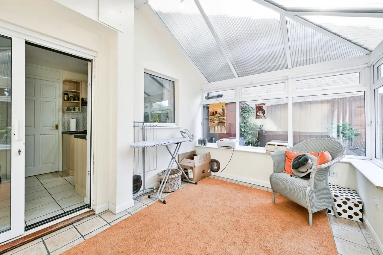 Nicholas Road, Beeston, NG9, photo 9