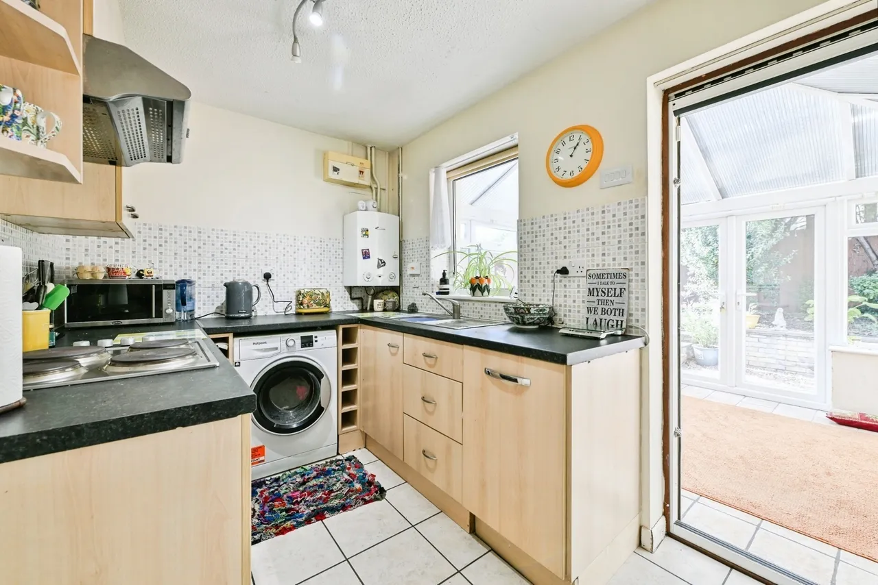 Nicholas Road, Beeston, NG9, photo 4