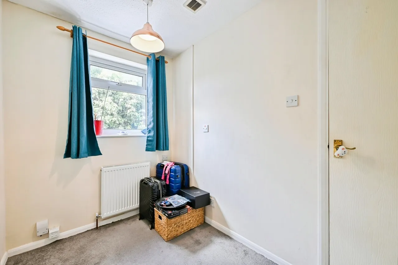 Nicholas Road, Beeston, NG9, photo 13