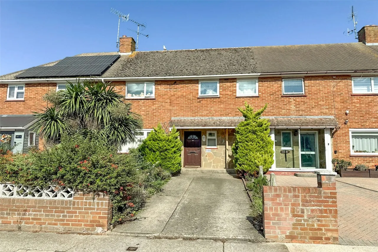 3 bed house for sale, Littlehampton, BN17