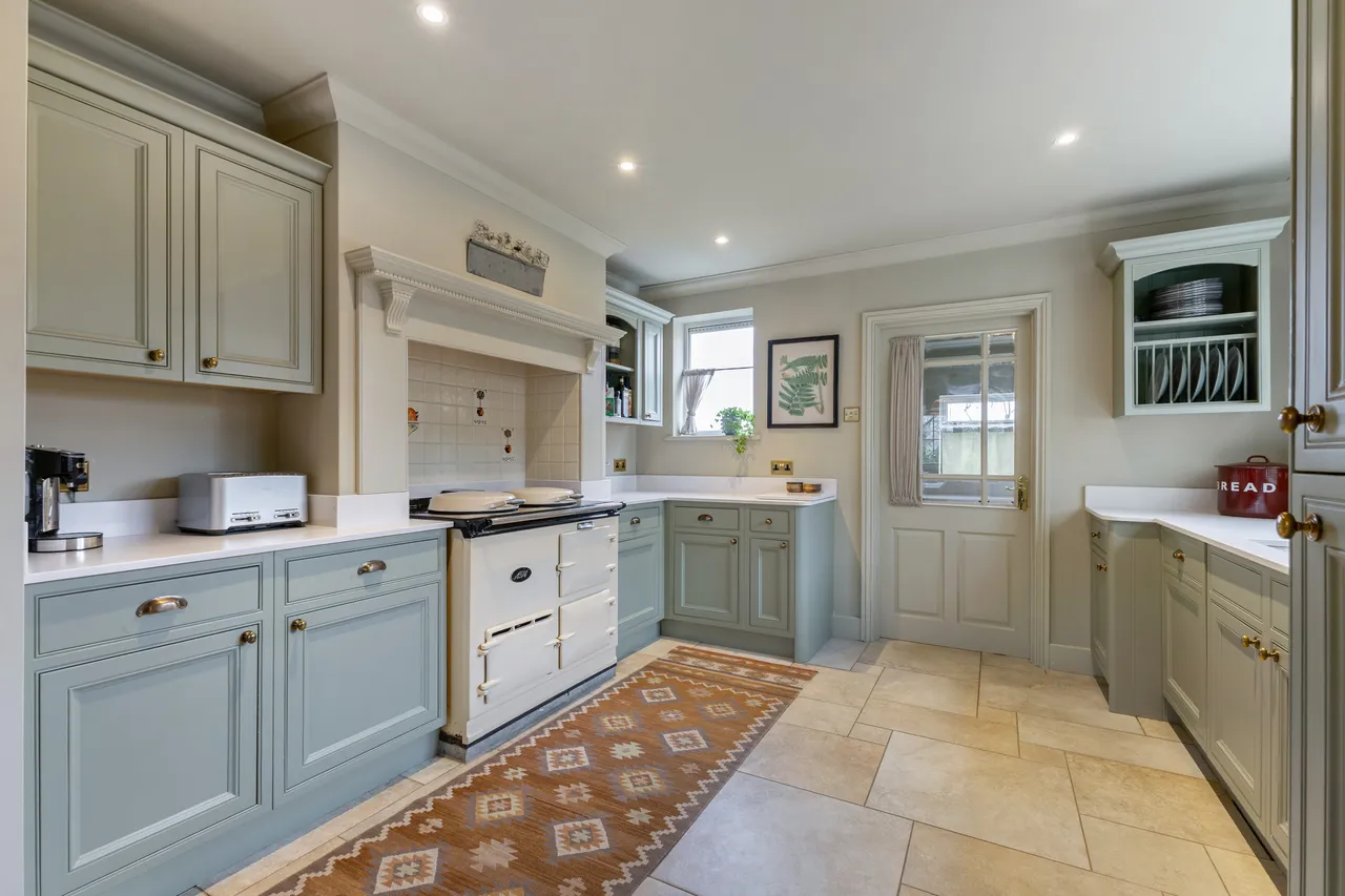 Cirencester Road, Minchinhampton, GL6, photo 4