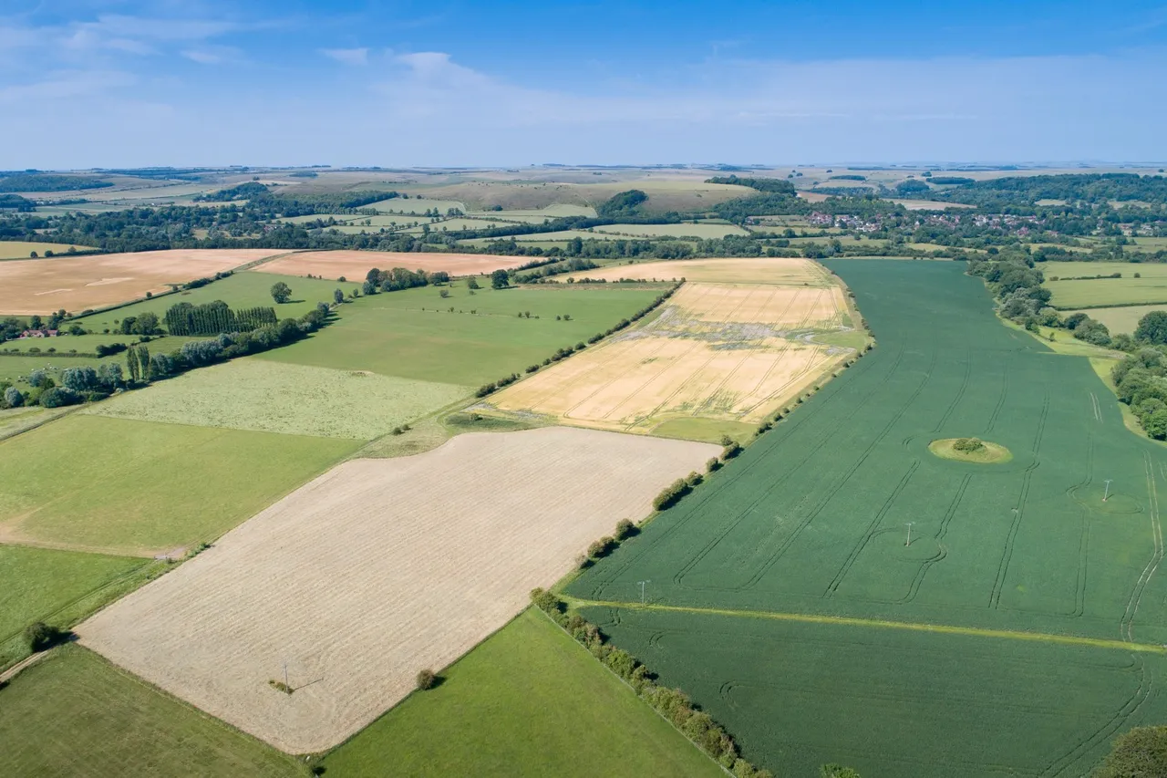 farm rural, land for sale — Sutton Parva, Tytherington, Warminster, Wiltshire, BA12 7AF