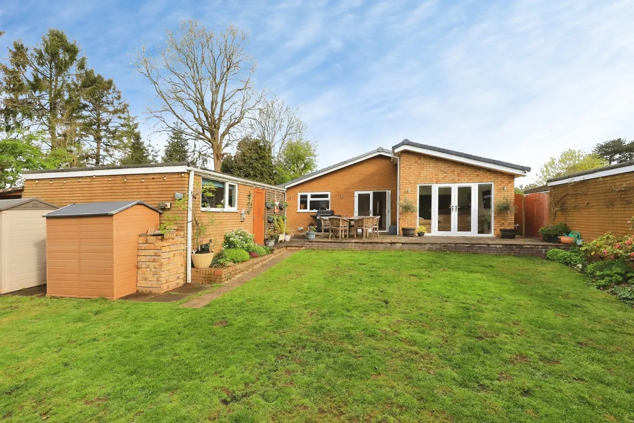 Highgate Close, Kidderminster, DY11, photo 16