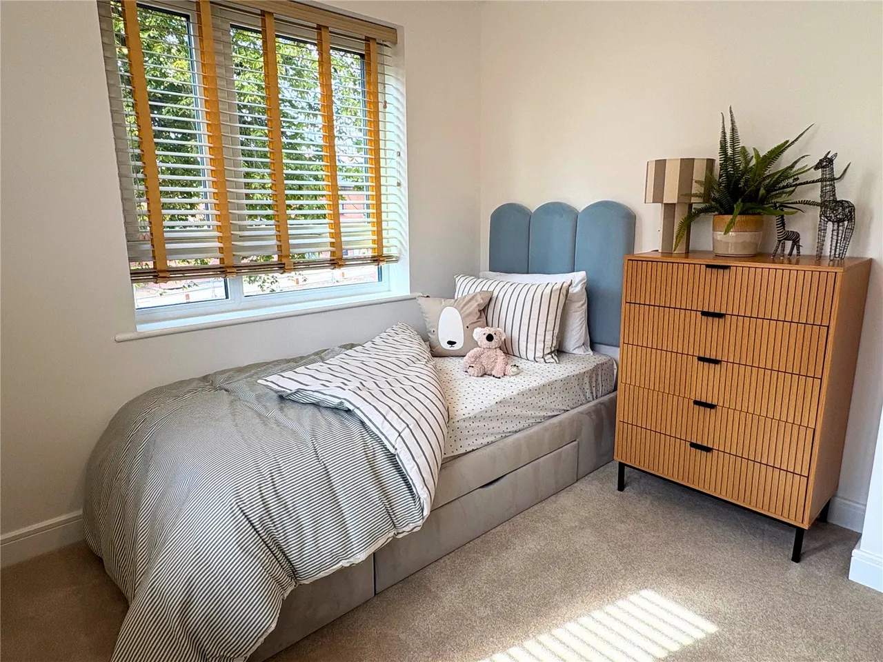 Brunswick Road, Deepcut, Camberley, Surrey, GU16 6RS, photo 10