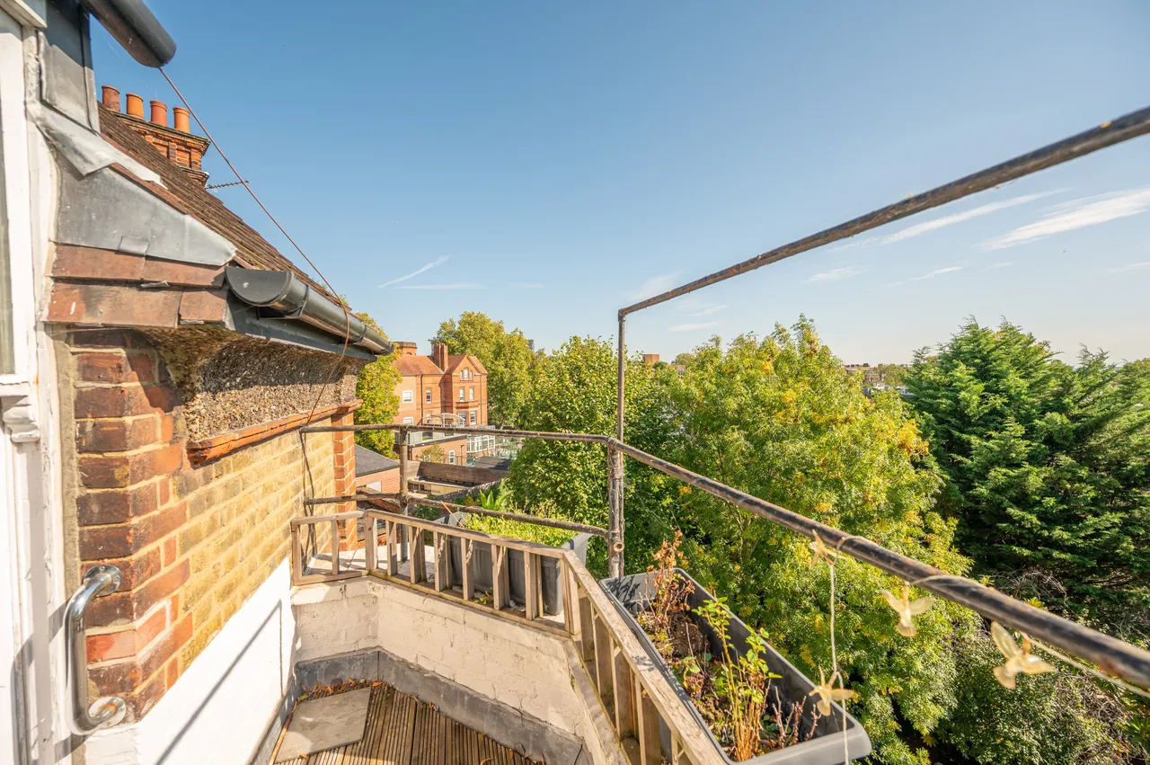 London, NW3, photo 5