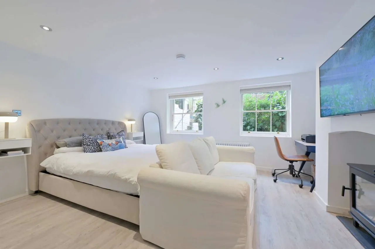 Clarence Road, Windsor, SL4, photo 5