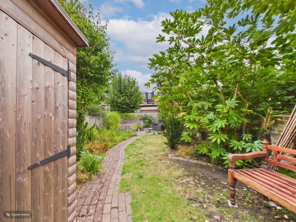 Percy Road, Horsham, West Sussex, photo 8
