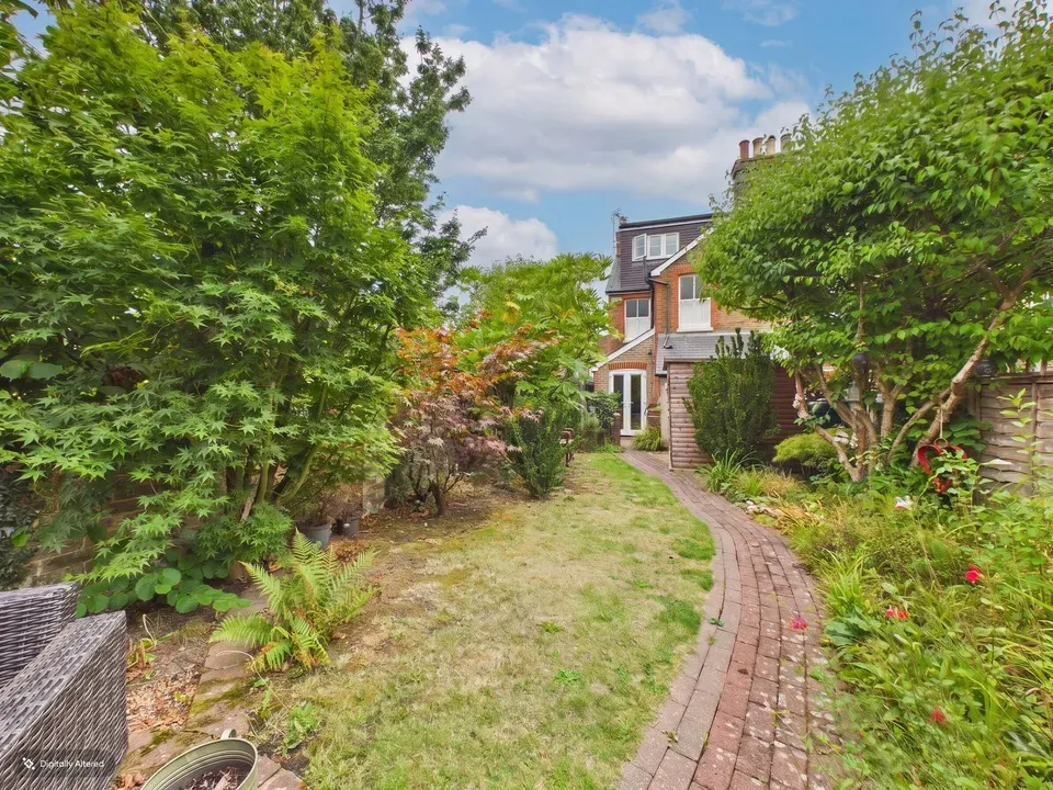 Percy Road, Horsham, West Sussex, photo 9