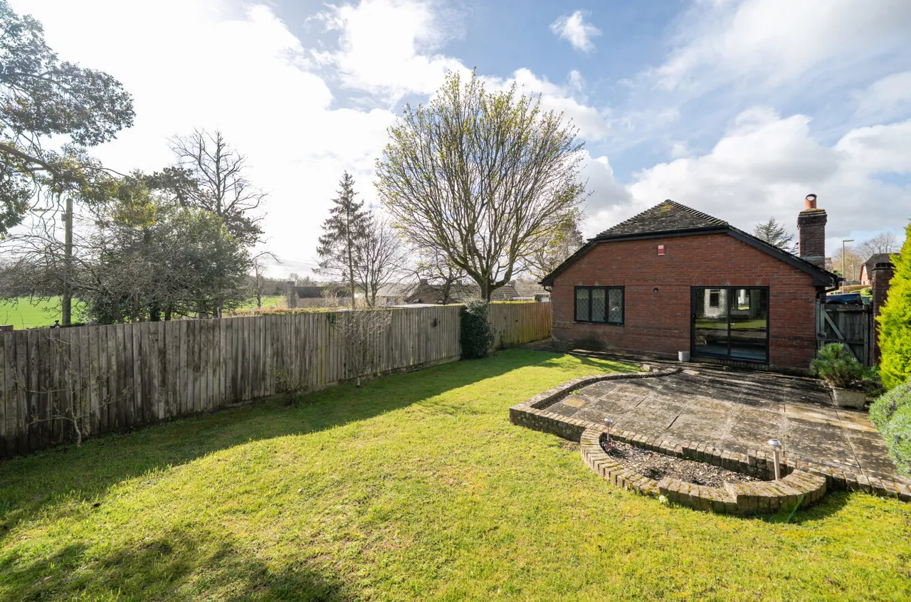 Loader Close, Kings Worthy, SO23, photo 15