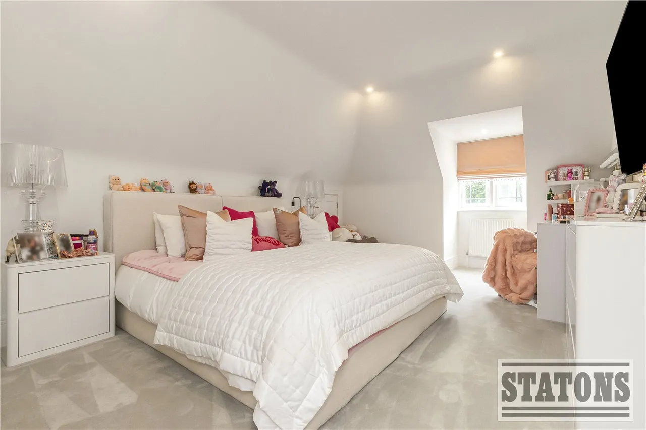Burwood Place, Hadley Wood, Hertfordshire, EN4 0NB, photo 28