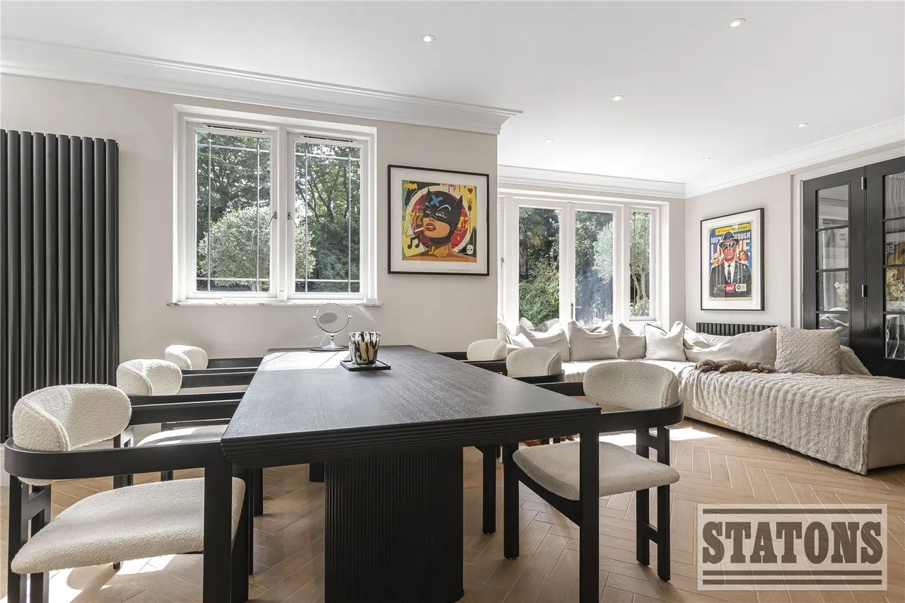 Burwood Place, Hadley Wood, Hertfordshire, EN4 0NB, photo 12