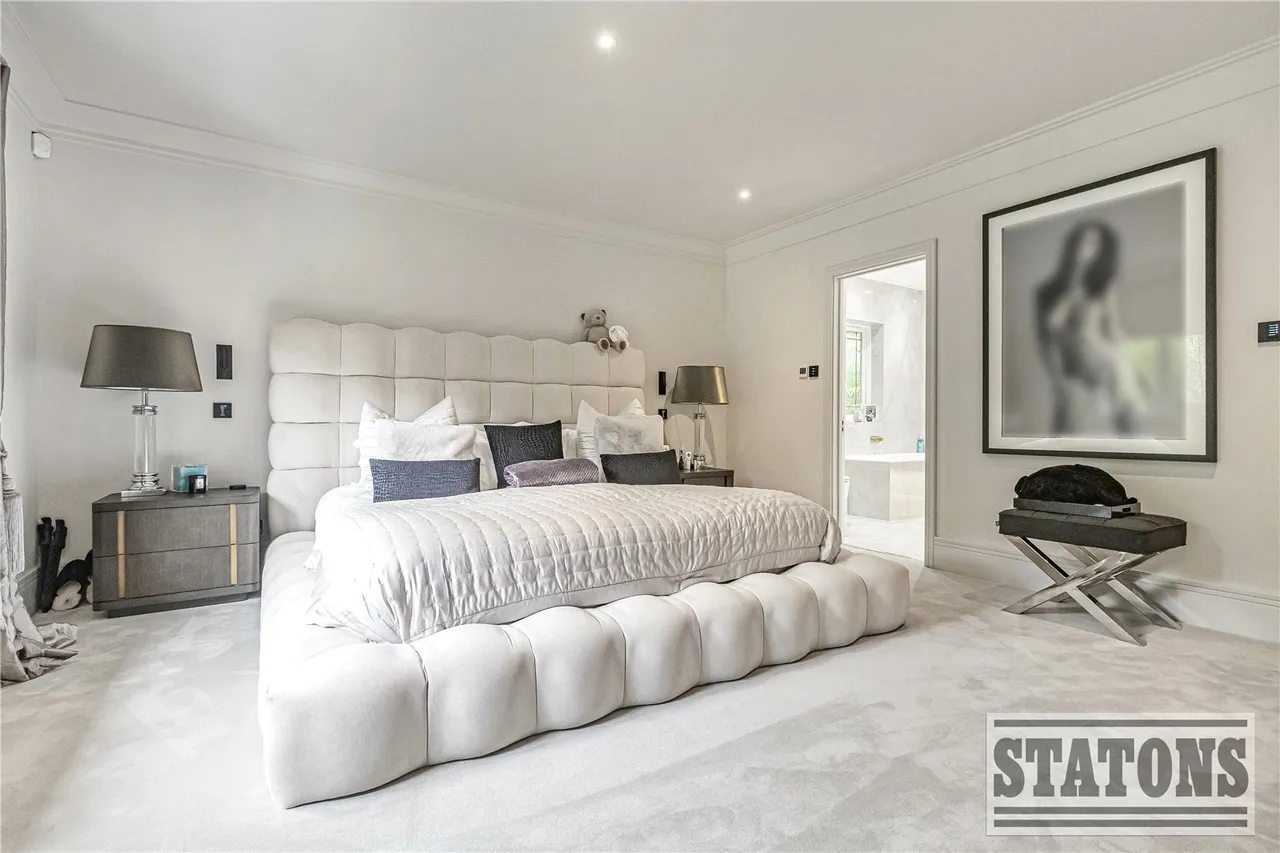 Burwood Place, Hadley Wood, Hertfordshire, EN4 0NB, photo 19