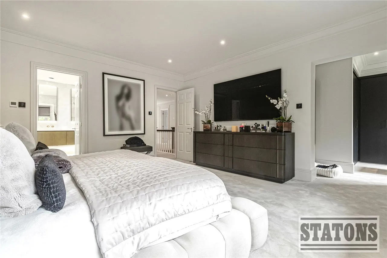 Burwood Place, Hadley Wood, Hertfordshire, EN4 0NB, photo 21