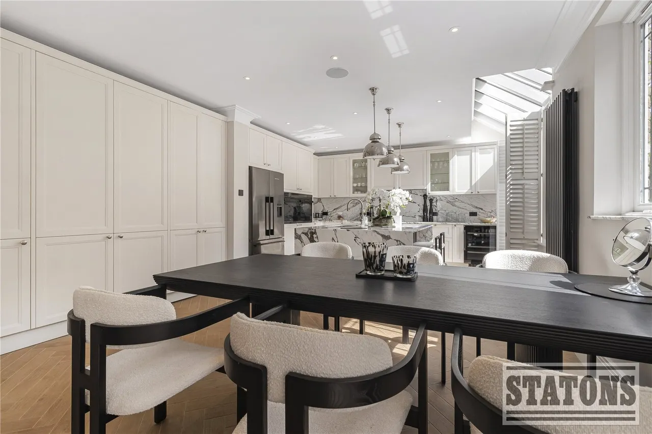 Burwood Place, Hadley Wood, Hertfordshire, EN4 0NB, photo 11