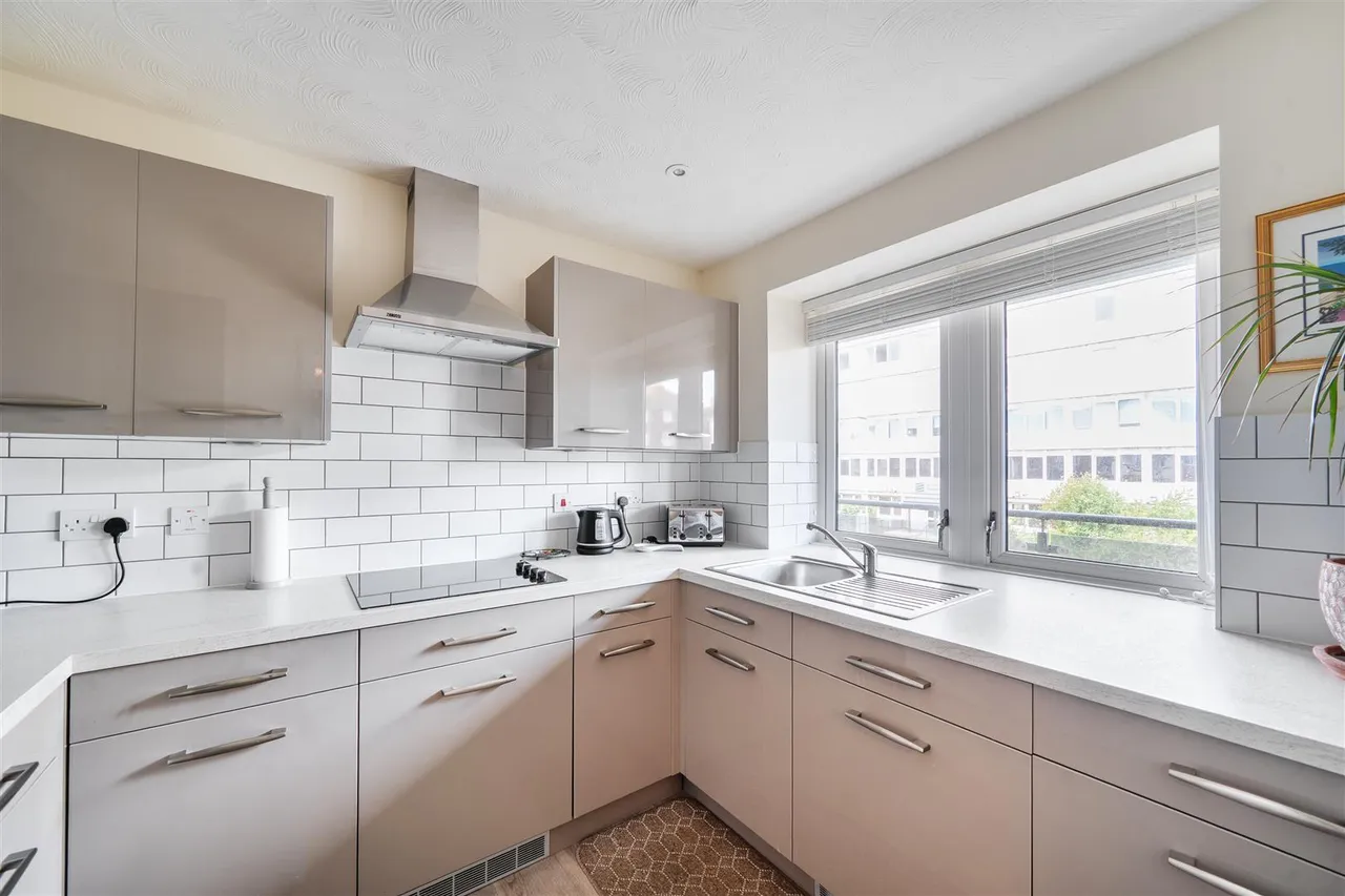 Southfields Road, Eastbourne, BN21, photo 7