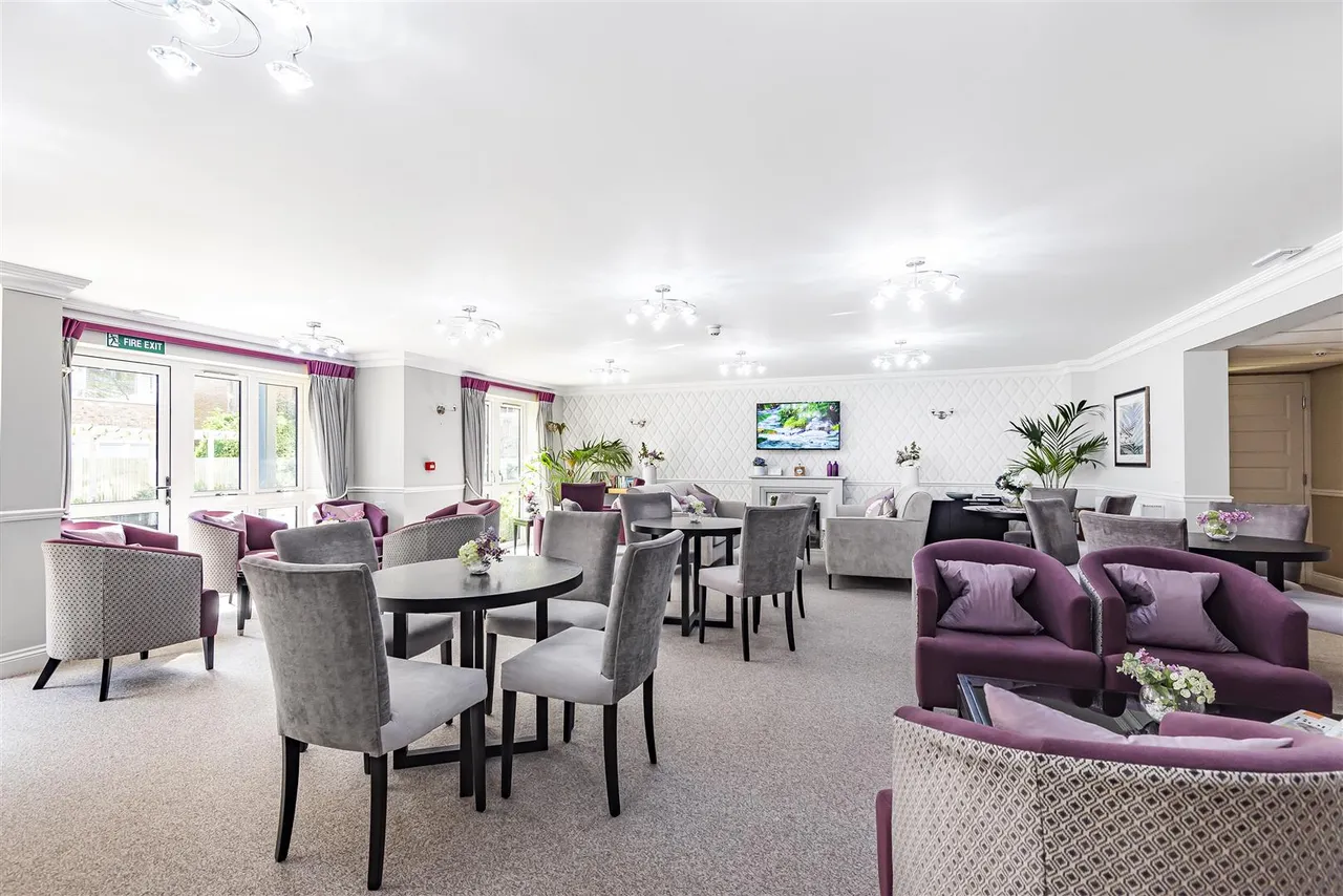 Southfields Road, Eastbourne, BN21, photo 13
