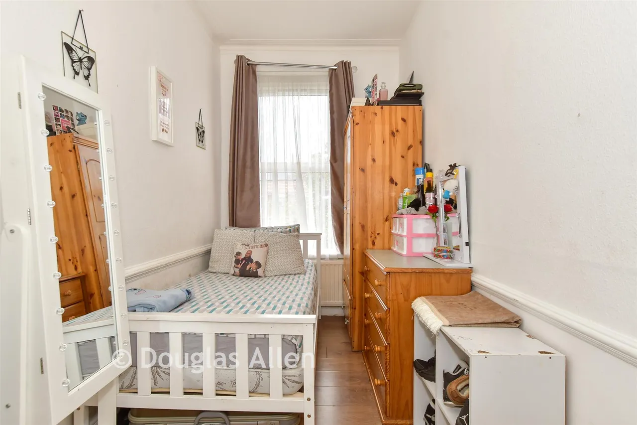 Woodlands Road, Ilford, IG1, photo 5
