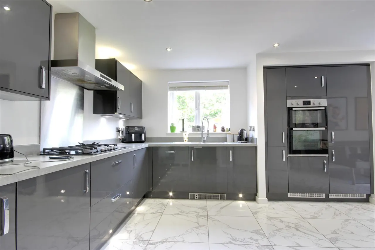 Salmon Close, Cottingham, photo 6
