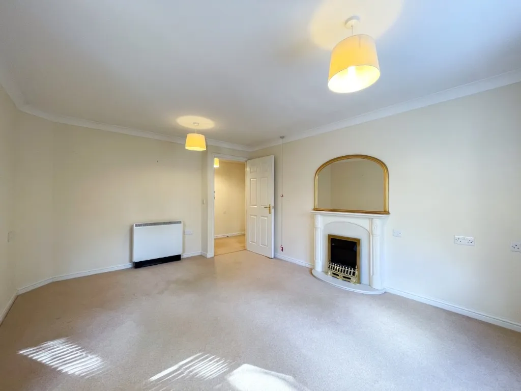 Nelson Court, Glen View, DA12, photo 8