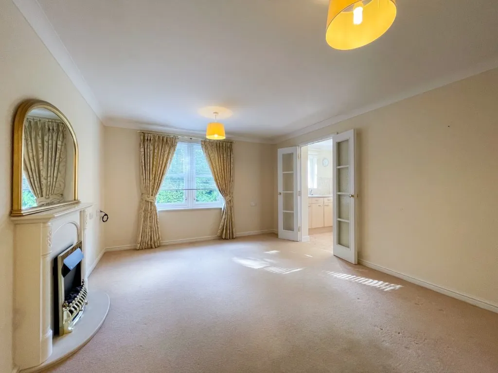 Nelson Court, Glen View, DA12, photo 2