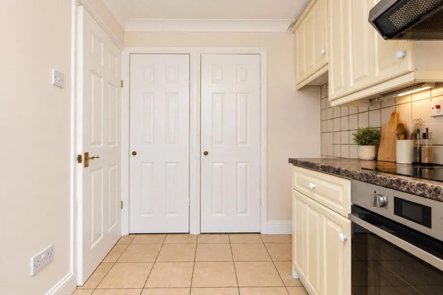 Frazer Close, Romford, RM1, photo 7