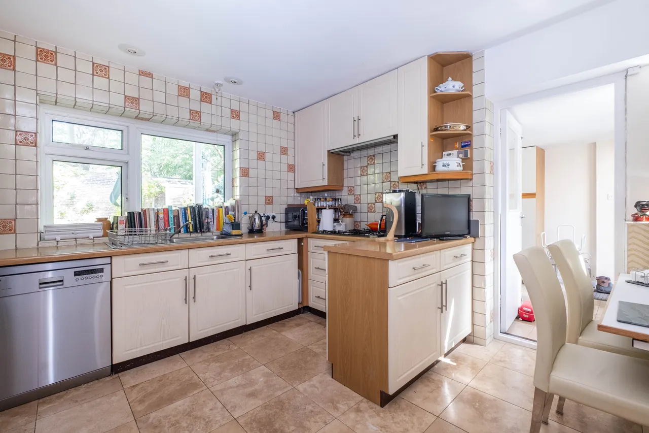 Kingston Vale, London, SW15, photo 6