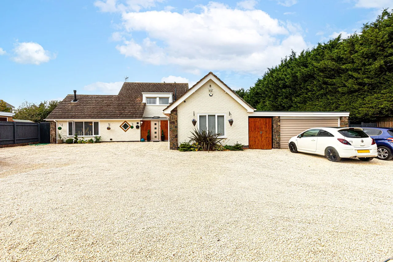 6 bed house for sale, Burton Road, Melton Mowbray, LE13