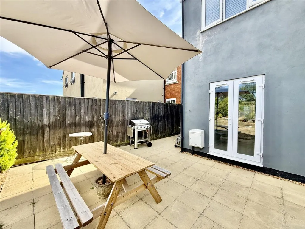 Turnpike Road, Blunsdon, photo 15