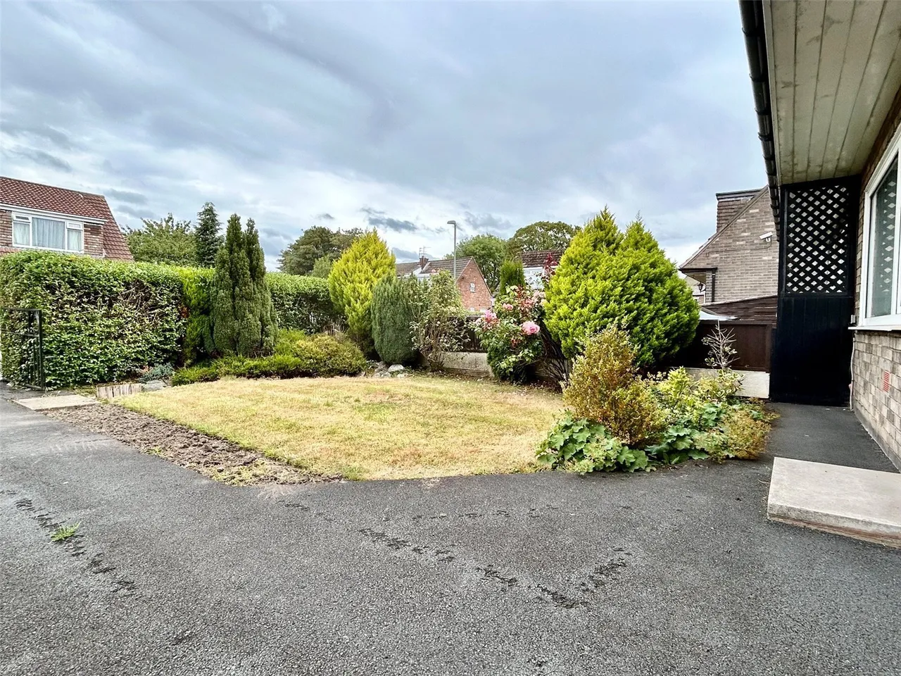 Pear Tree Crescent, Walton-le-Dale, Preston, Lancashire, PR5, photo 14