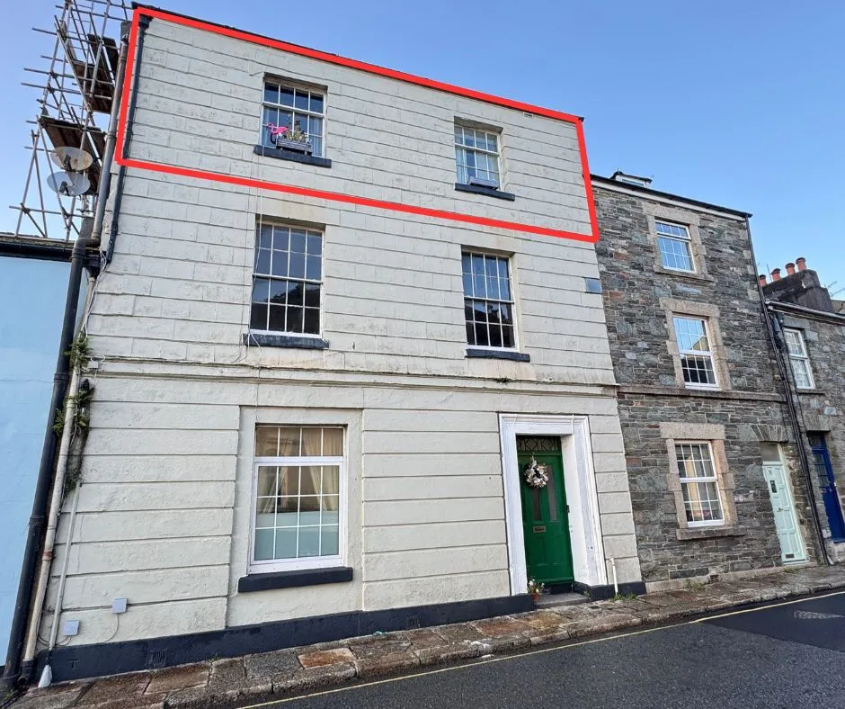 1 bed flat for sale — West Street, Tavistock, PL19 8JZ