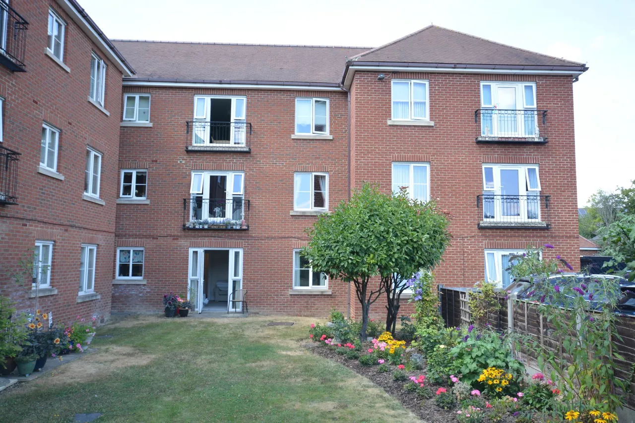 Royston Road, Baldock, SG7, photo 13