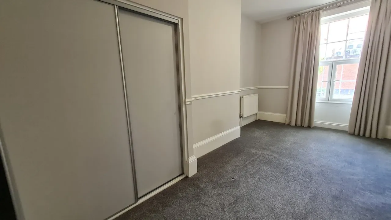 Crown Court, Wakefield, WF1, photo 16