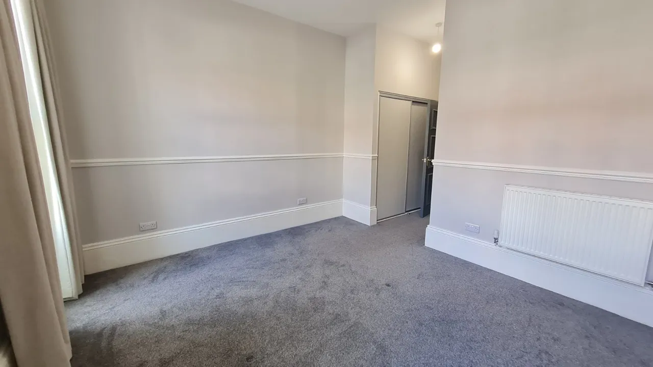 Crown Court, Wakefield, WF1, photo 14
