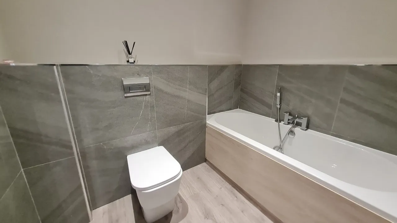 Crown Court, Wakefield, WF1, photo 12