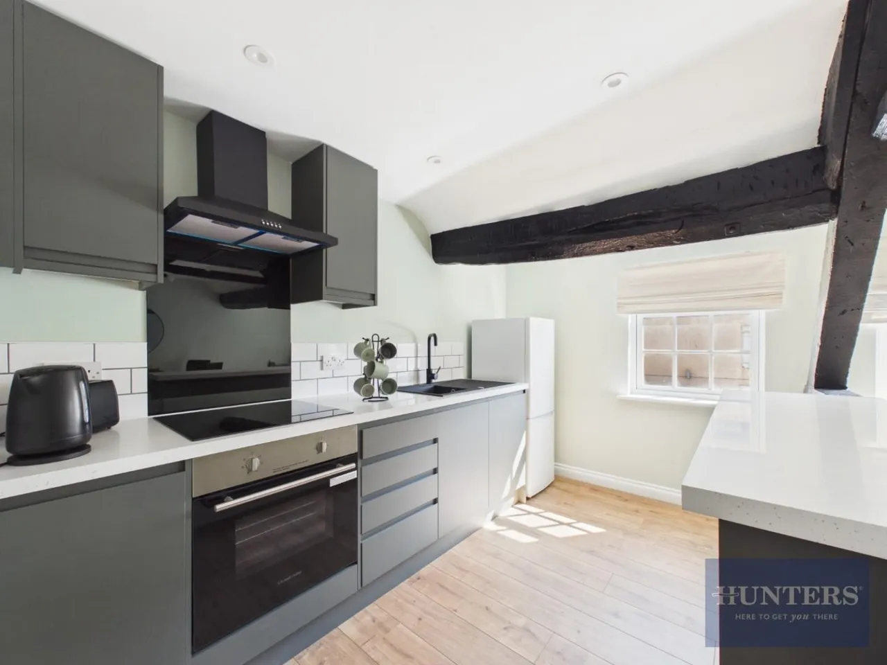 3 bed flat for sale — High Street, Cheltenham