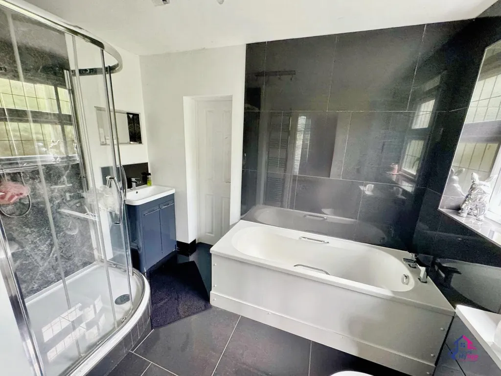 Manthorpe Road, Grantham, NG31, photo 16