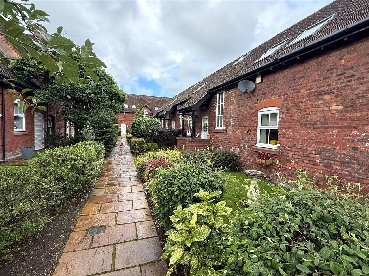 Ryder Court, Rainhill, L35, photo 4