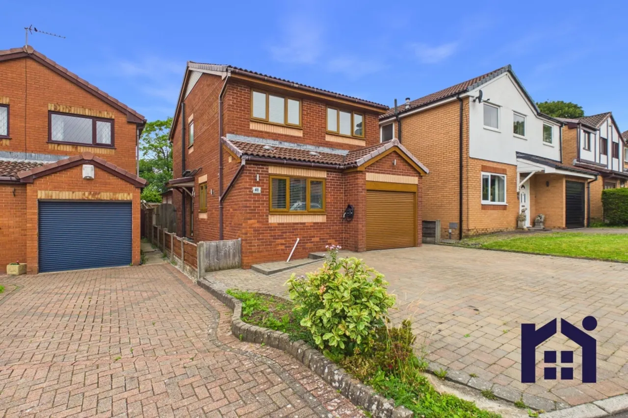 4 bed house for sale — Burgh Meadows, Chorley, PR7 3LR