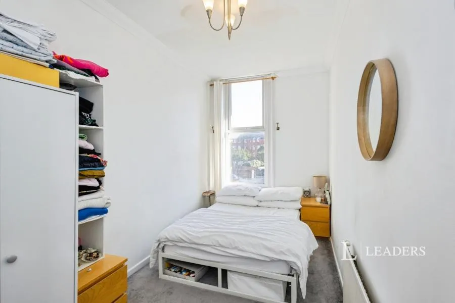 Alhambra Road, Southsea, PO4, photo 3