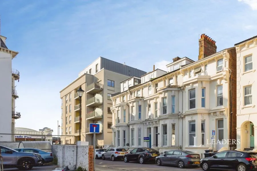 Alhambra Road, Southsea, PO4, photo 11