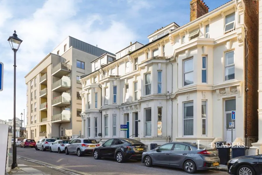 Alhambra Road, Southsea, PO4, photo 12