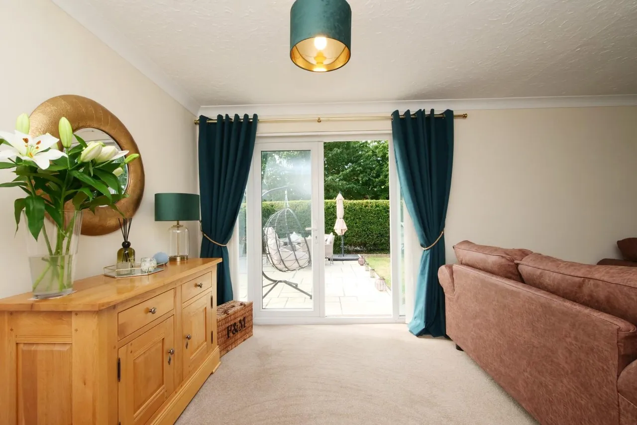 Cotswold Way, York, YO32, photo 6
