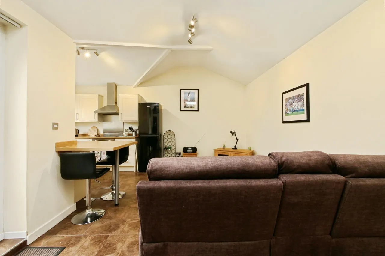 Cotswold Way, York, YO32, photo 15
