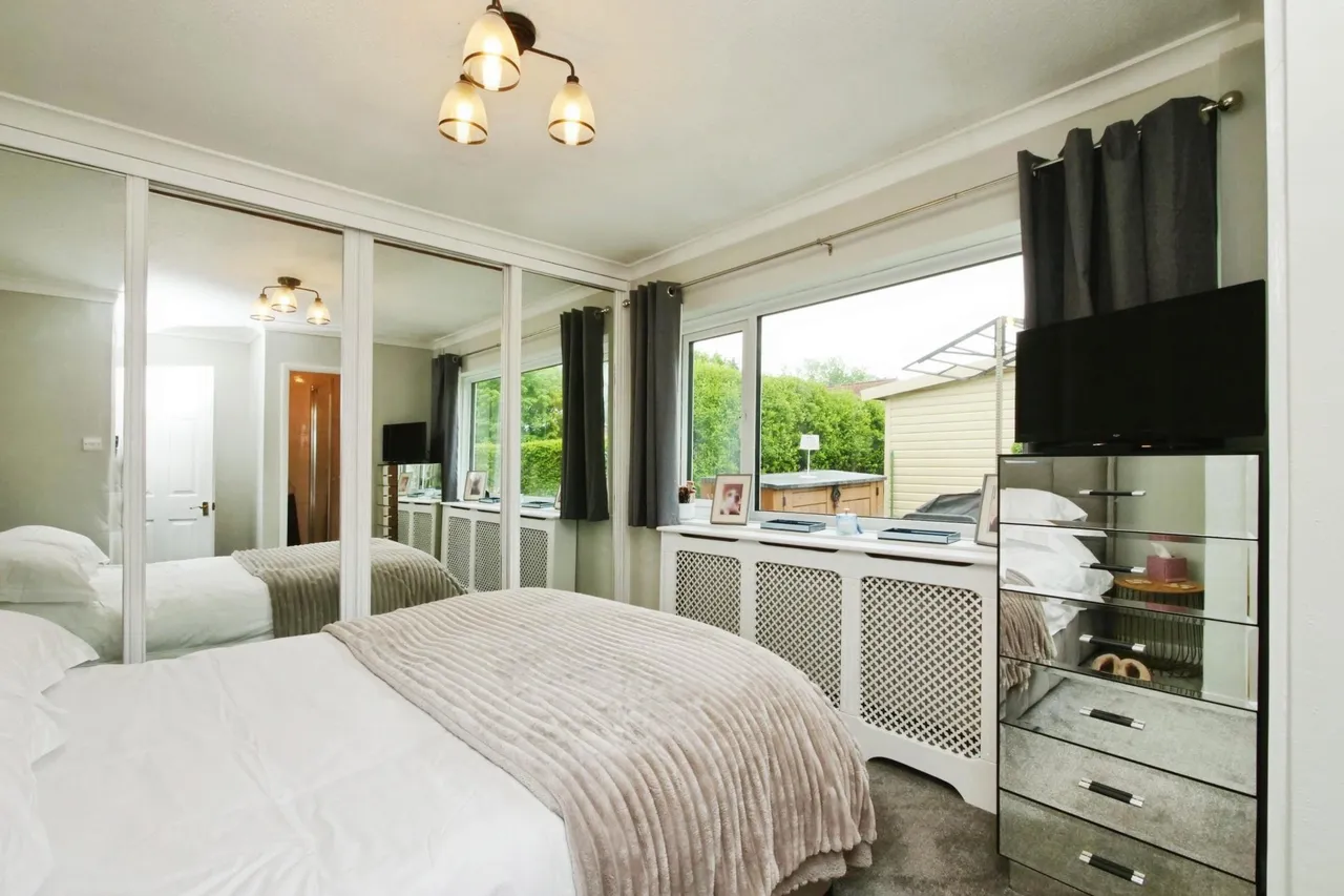 Cotswold Way, York, YO32, photo 9