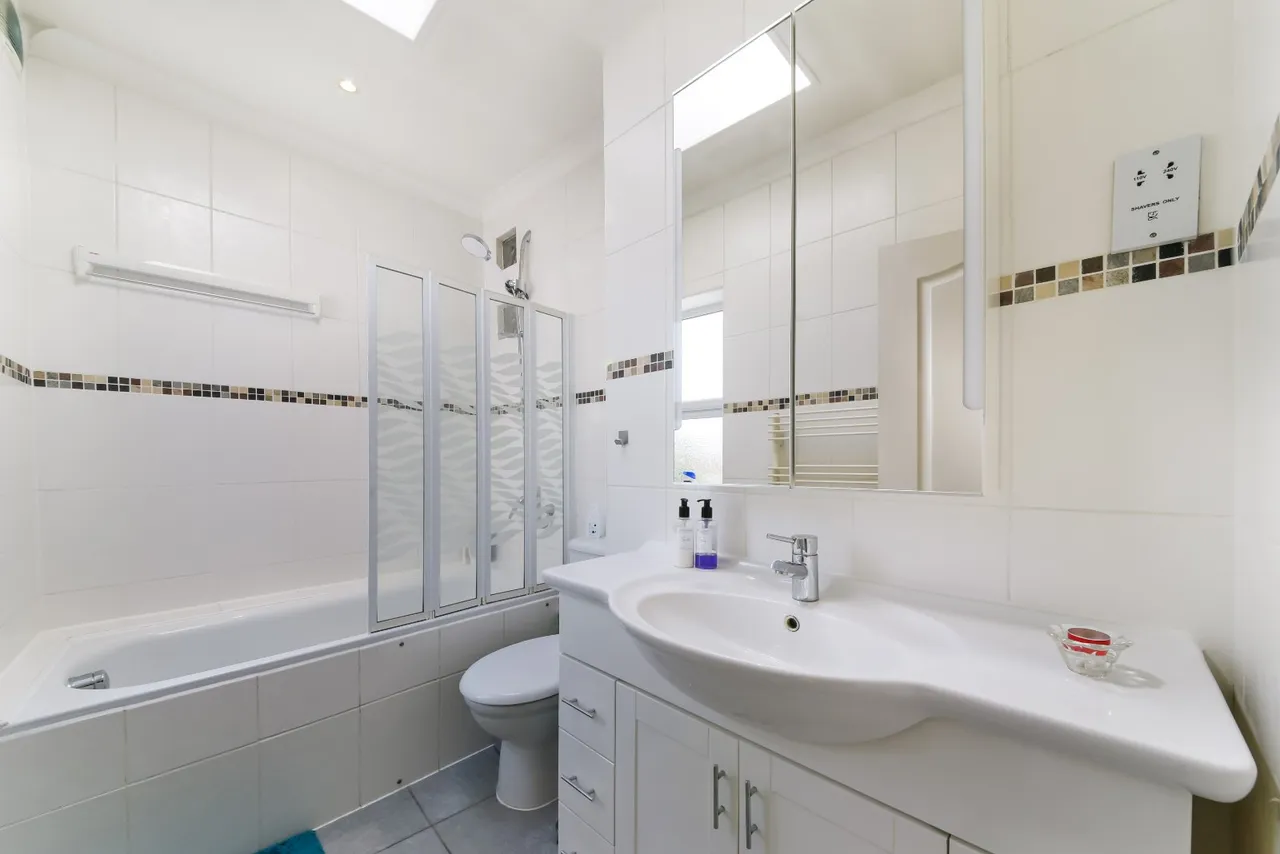 Hartfield Crescent, Wimbledon, London, SW19, photo 8