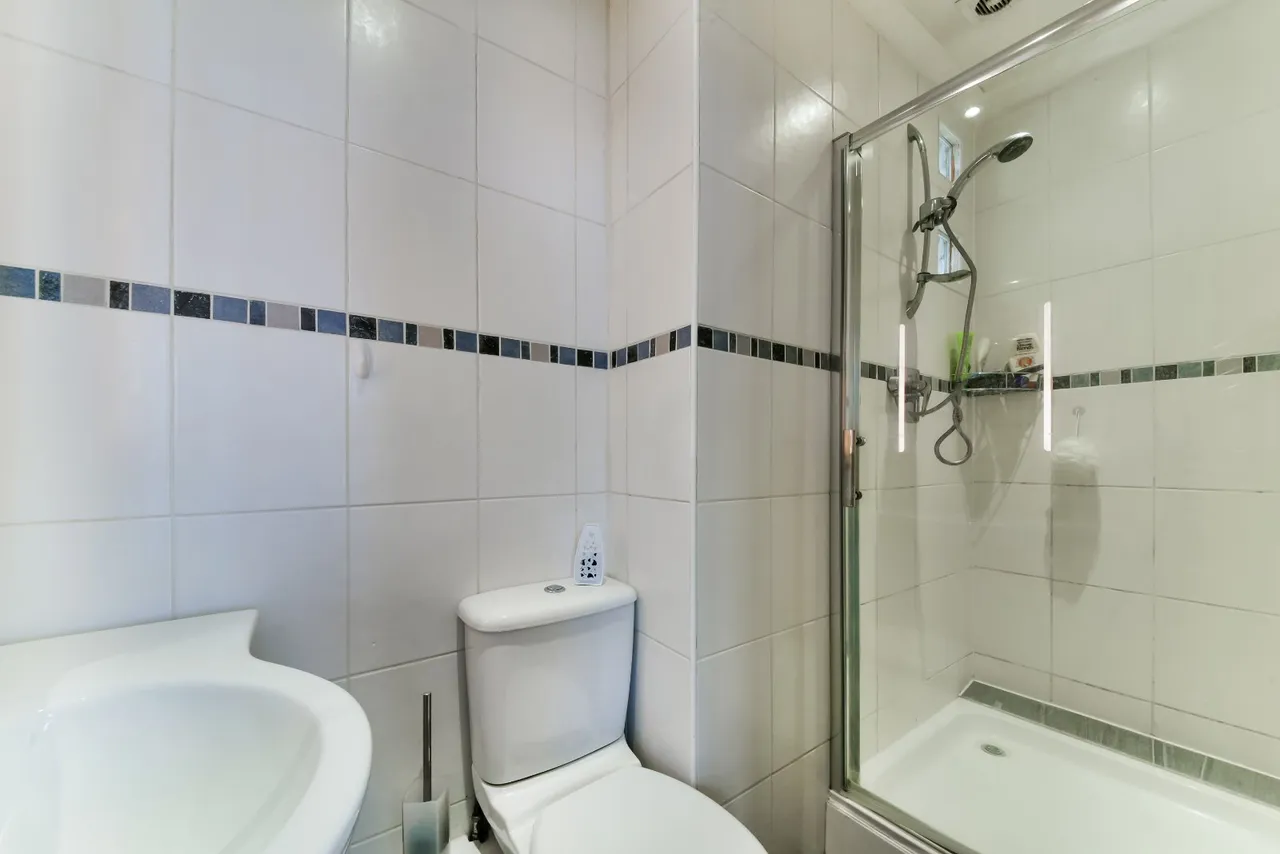 Hartfield Crescent, Wimbledon, London, SW19, photo 10