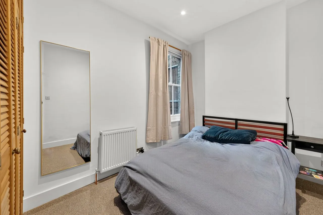Marcus Street, London, SW18, photo 3