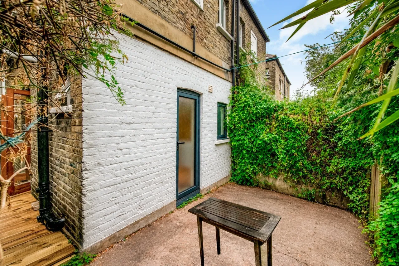 Marcus Street, London, SW18, photo 11