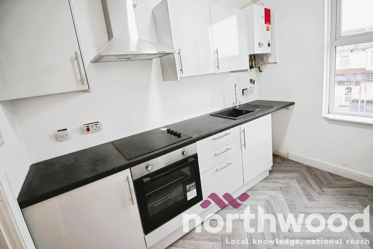 Eastbank Street, Southport, PR8, photo 7